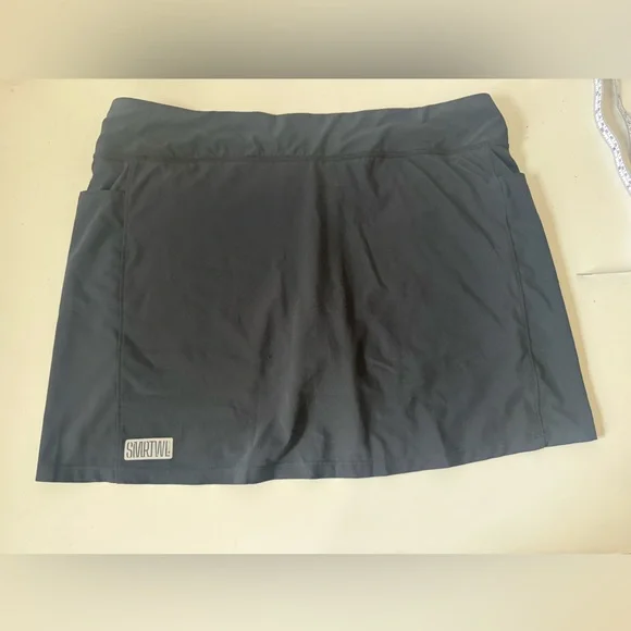 Smartwool Active Wool Lined Skirt Size L Skort Black Pockets Athletic Stretch - Picture 7 of 11